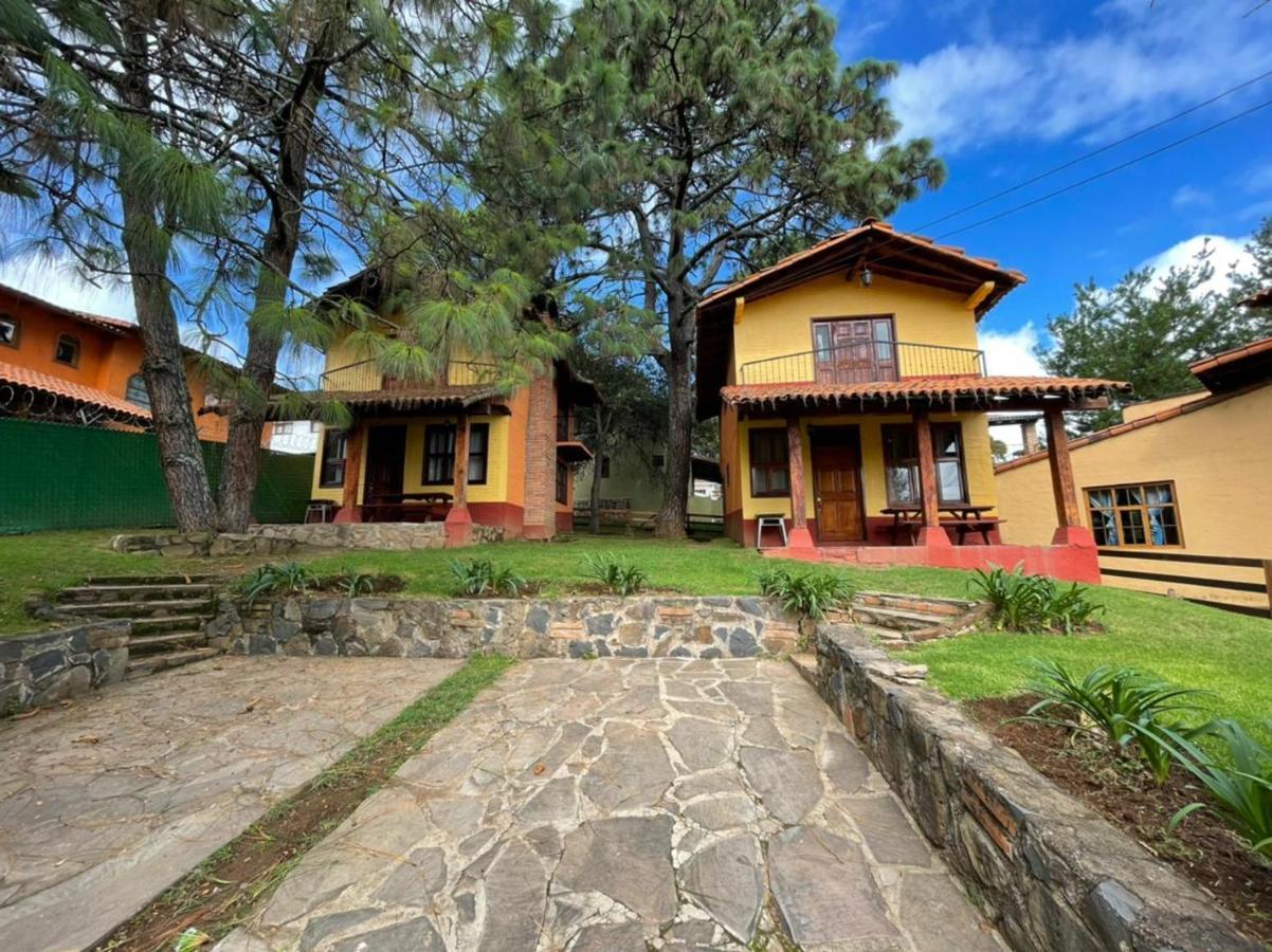 Lodge Cabanas Lupita *