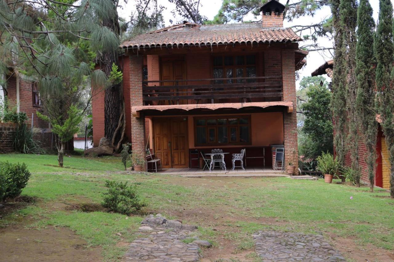 Cabanas Lupita Lodge Mazamitla